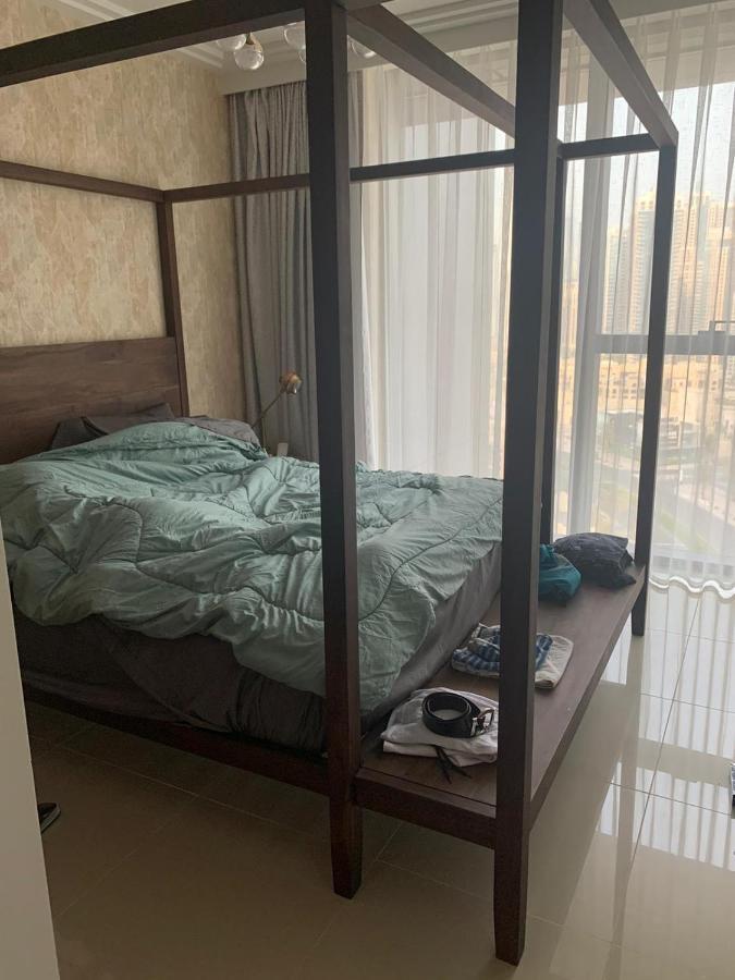 The Sky Marina.... Beach Side Apartment Dubai